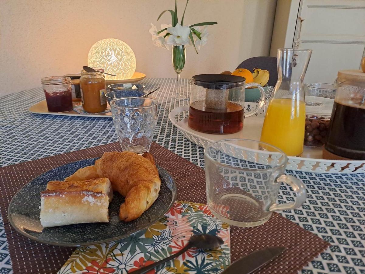 B&B Cote Loire Les Rosiers 외부 사진